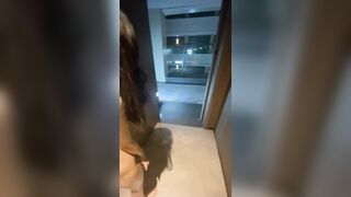 em người yêu muốn thử cảm giác khích thích khi ra bạn công khách sạn chịch