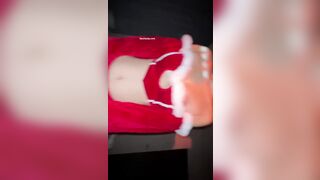 Netflix and chil cùng bé sinh viêm dâm đãng