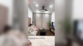 A Shipper Làm Tình Cùng Hot Milf Hoa Ngọc Lan và cô em họ three some