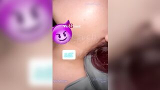 Vừa nghe điện thoại của bác vừa để anh chịch bên dưới em phải gồng lắm mới không rên 3