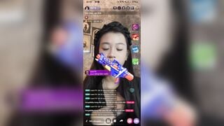 Idol nì live dâm