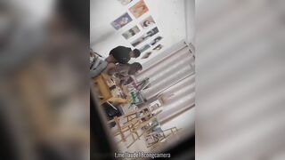 Sinh viên trường nghệ thuật cố gắng dí vào đít bạn gái, nhìn mặt bạn nữ thỏa mãn thật