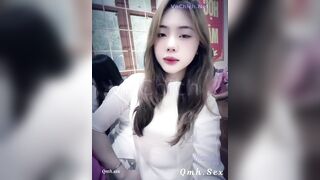 Trúc Lan 2k5 lộ clip tắm táp gửi người yêu cũ. Vú To lồn múp vừa thủ dâm vừa Chửi