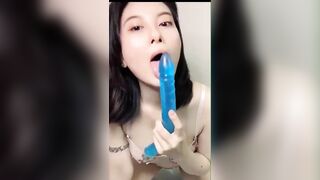 Gái dâm nứng lồn hàng ngon dâm đãng khoe hàng kích dục siêu dâm