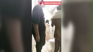 Được mấy con bạn thân tắm , sục cặc cho dâm đãng kích thích