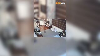 Hải Yến biên tập viên đài truyền hình VTV không biết thiên tài nào hack được cam