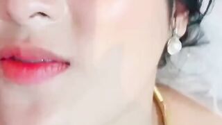Vừa cưới xong vàng còn chưa kịp cởi cô dâu đã lén lút đụ nhau vs bồ trg phòng tân hôn