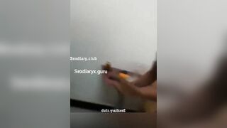 Bắt đc vợ ngủ với phi công
