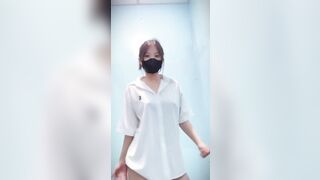 Gái Xinh Nhảy Dance Show Hàng 18
