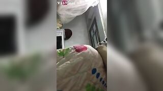 Đừng quay tha cho em đi mà: Hấp dâm phạt cô em gái nuôi vú bự