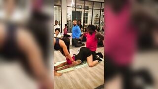 Lớp dạy địt nhau làm sao cho sướng dâm đãng kích thích