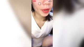 em gái lớp 12 live sex kiếm thêm thu nhập phụ giúp gia đình