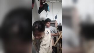 hai em học sinh địt nhau ở góc nhà còn quay clip