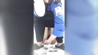 E Đoàn Viên HS Lớp 10 Mặc Legging Chát Sex móc ở WC trường Học Mặc áo dài djt Nhau