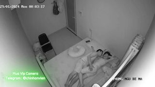 Hack Camera Chồng Dâm Vạch Lồn Vợ Ra Liếm Láp