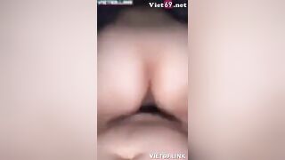 E Gái xinh mới lớn, Nứng Lồn gặp Máy Dậy Bị Lút Cán TÍM BẸN xuất Tinh đầy Lồn