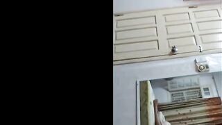 Dì họ ngoài 30 vẫn trẻ vóc dáng mặn mà còn chủ động làm thằng cháu không kiềm nổi
