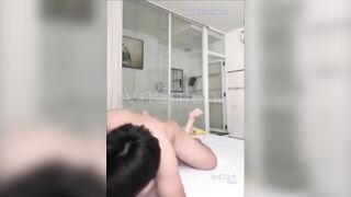Chơi bạn Thân Còn Sướng hơn địt người Yêu, Vừa Khẩu Dâm rên Rỉ vừa Nói Chuyện kích th
