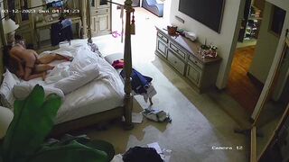 Chồng bí mật đặt camera ở phòng ngủ phát hiện vợ thường xuyên địt nhau với bồ