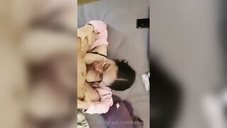Gái có chồng trốn nhà đi địt vú to lồn múp bú cặc điêu luyện địt tê lồn
