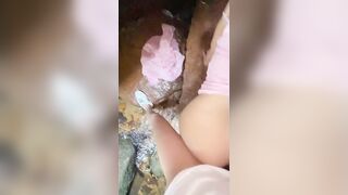 Chuyến Dã Ngoại Đáng Nhớ Cùng Em Yêu Tại Khe Suối Núi Đá