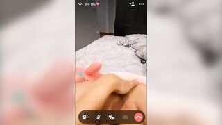 E Gái Xinh Mặt dâm, Mới ngủ dậy Đã Chát Sex nhét 3 ngón Tay vào Lồn Lên Đỉnh Bắn Nước