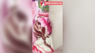 Bác gái họ Thản Nhiên Móc Lồn bóp vú trước mặt thg cháu, Cho bóp Vú Sờ lồn mà kchoDjt
