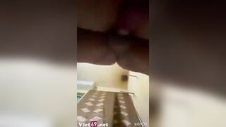 Nắc cái lồn con em vợ hư đốn không mặc quần lót