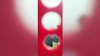 Quay lén cô giáo chủ nhiệm toàn 7C đi đái tí nữa thì rớt tìm ra ngoài