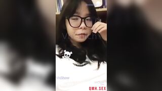 Múi mít Minh bee vú mới nhú cực non bị bạn trai leak full clip show vú móc bím mới tí