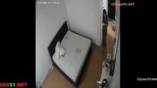 Quay lén Cô Giáo CN, Hiền Hiền mà Nứng Móc Lồn Rên Rỉ ác bắn nước