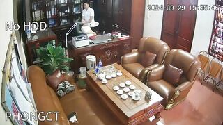 Cực hot, Hiệu Trưởng bắt Phụ Huynh bú Cu some djt Nhau Nuốt Tinh ở Hội Đồng