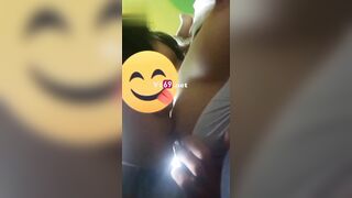 Đôi Teen HS cấp 3 lớp 10 Lén Bú Vú Móc lồn trong quán trà sữa bị phát hiện chửi