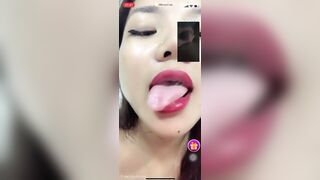 Dâm nữ iamhamy tik tok cơ nhìn cặc trai thủ đâm