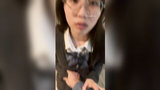 bé học sinh lớp 12 bú cu cho thầy giáo để xin điểm