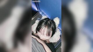 thanh niên khốn nạn bắt bé lolita bú cu rồi chịch ở cầu thang thoát hiểm