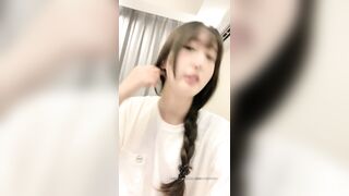 em gái xinh thủ dâm cực nứng 2