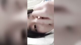 Teen Non Mặt Búng Ra Sữa, Lớp 10 thủ dâm xem sex Móc Lồn Nhiều Nước gửi Người Yêu