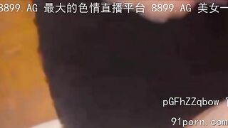Tổng hợp clip các e dâm nữ show hàng public ngoài đường cho mọi người cùng xem