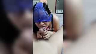 Đội đồ nót vào đầu bú cặc điêu luyện trèo lên cu cưỡi cặc dâm đãng bắn tinh vào mồm