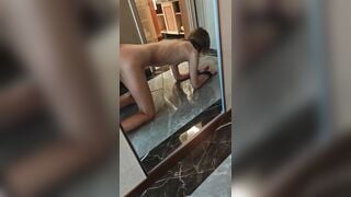 em sinh viên làm nô lệ tình dục cho đại gia để kím tiền
