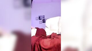 Em Lan Lồn Hồng Không Lông Thủ Dâm Bằng Buồi Giả Sướng đái đầy Nhà 1