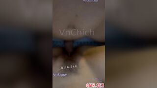 Đẹp trai là 1 lợi thế cu em gạ địt luôn bé bạn học cùng lớp cực non vừa bị địt vừa lo