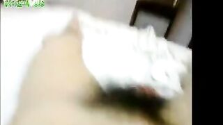 Một em sinh viên Việt Nam bán dâm