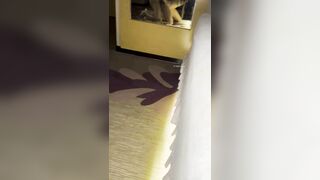 địt em sinh viên năm nhất từ ghế xuống nền nhà em khẩu dâm rên la