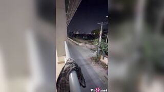 Public Bắt Người Yêu Djt nhau ở TTTM Cosplay Ko Mặc quần Lót thủ dâm