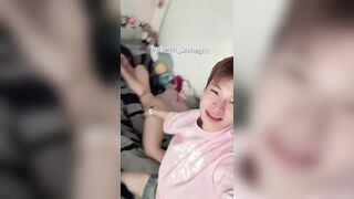 em gái xinh xắn ba đình địt tập thể trong em nó phởn vcl