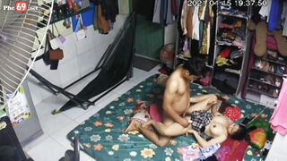 Đi làm về Chịch nhau trong phòng trọ 2
