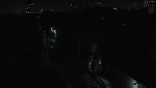 *** dâm em mặc váy ngắn bó sát trong thang máy