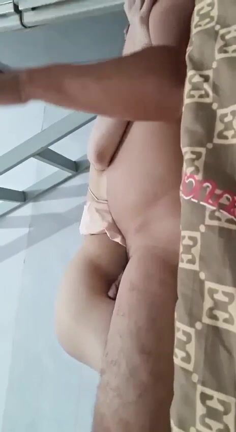 Chị MBBG Đến Phòng Chị Chơi Và Đụ
